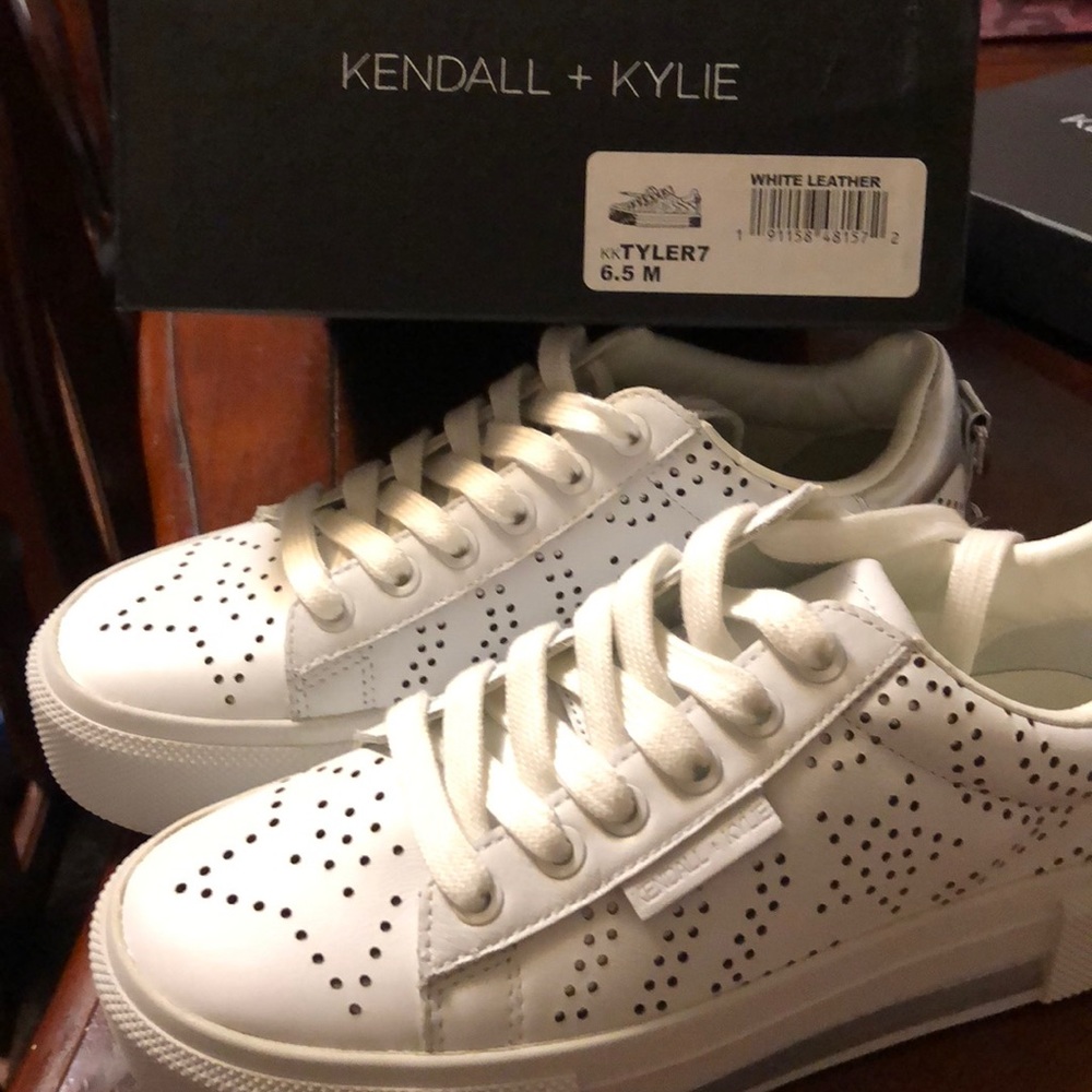 Kendall + Kylie Shoes Authentic